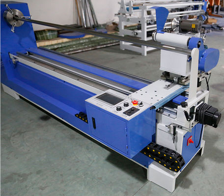 PLC সম্পূর্ণ স্বয়ংক্রিয় রোল ফ্যাব্রিক স্ট্রিপ LCD স্ক্রীনের সাথে কাটার মেশিন